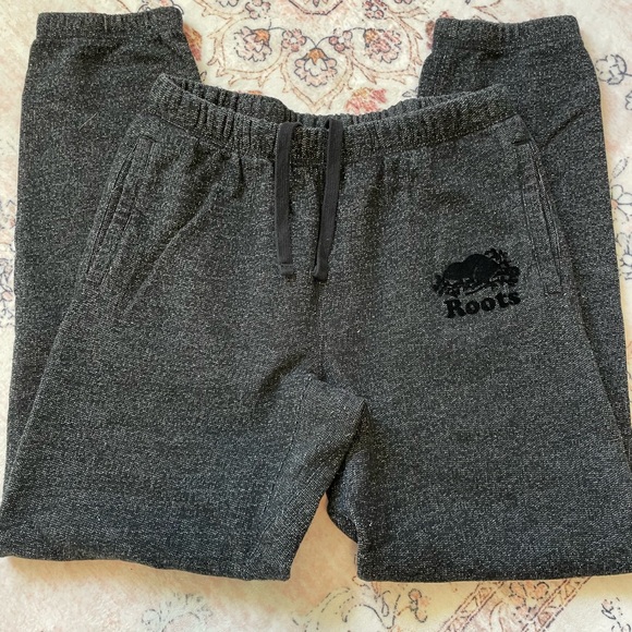 Roots Canada Set Sweatpants Hoodie size Small - Picture 4 of 5